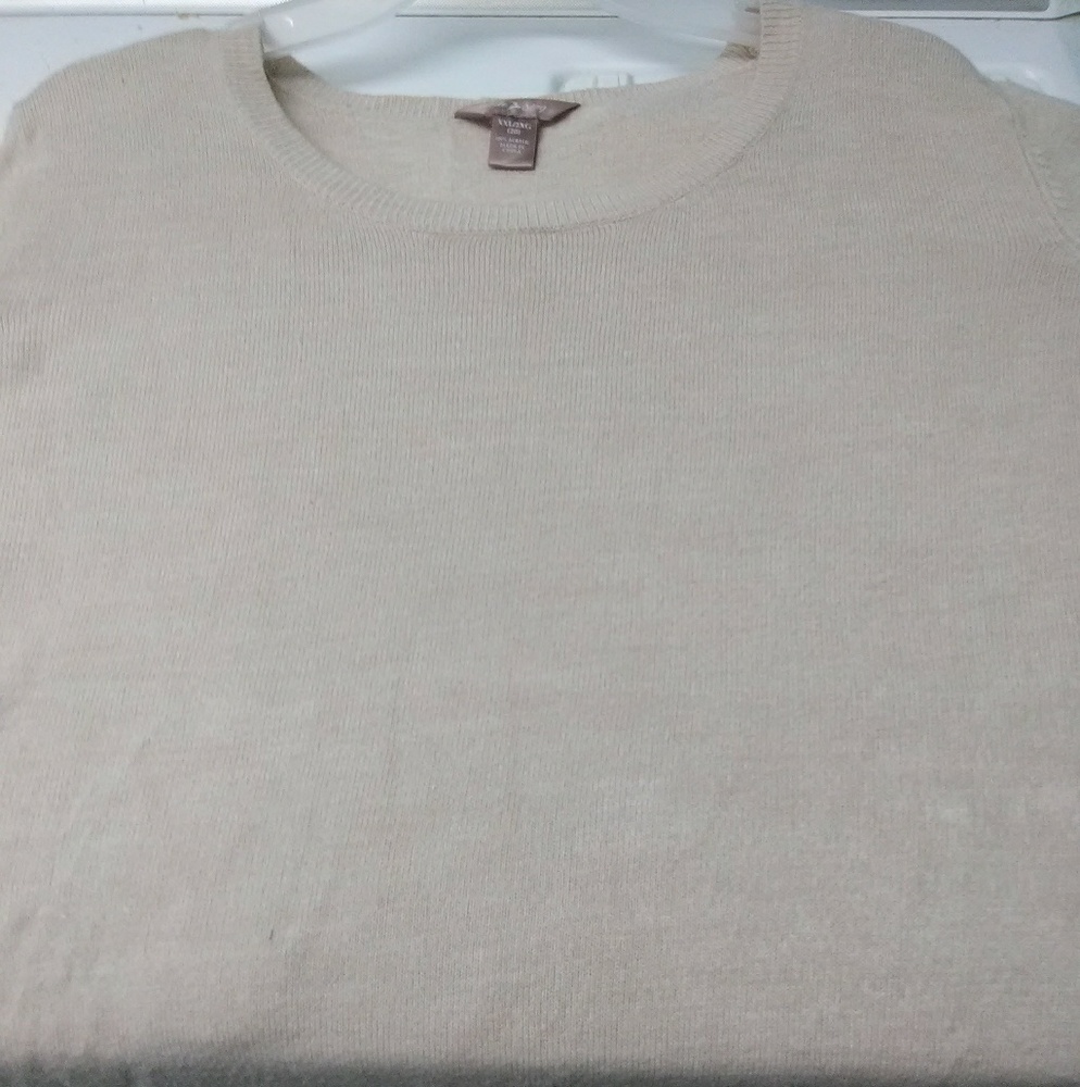 White stag long sweater